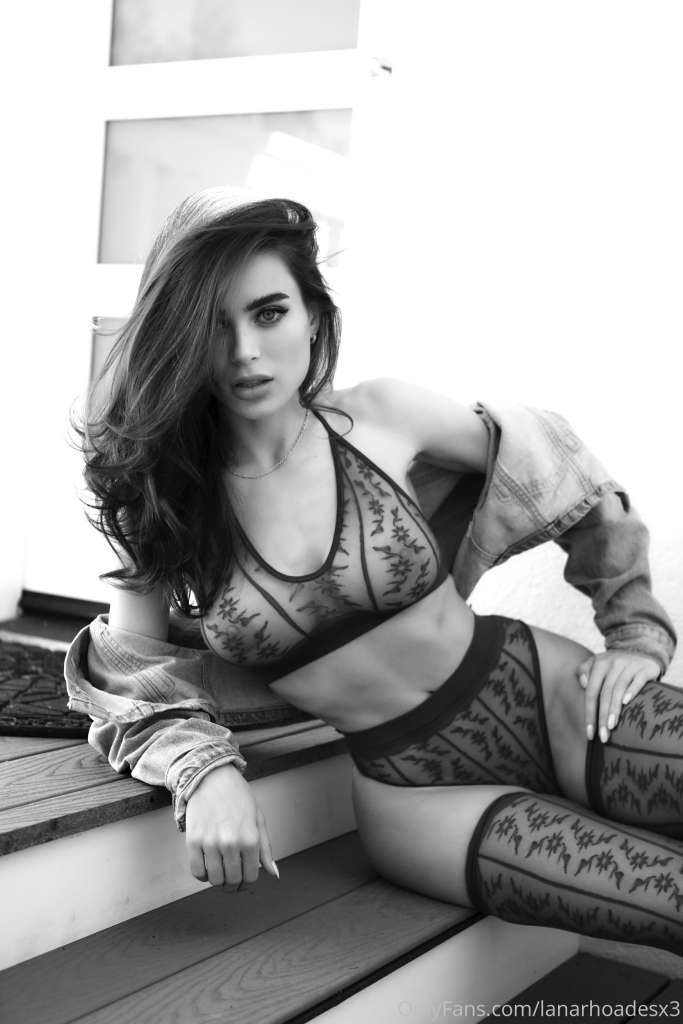 Lana Rhoades archive photo 8